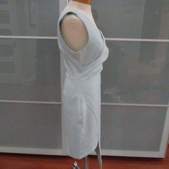 Elliatt "Theodora Dress" One Shoulder Asymmetrical Hem - Picture 5 of 9